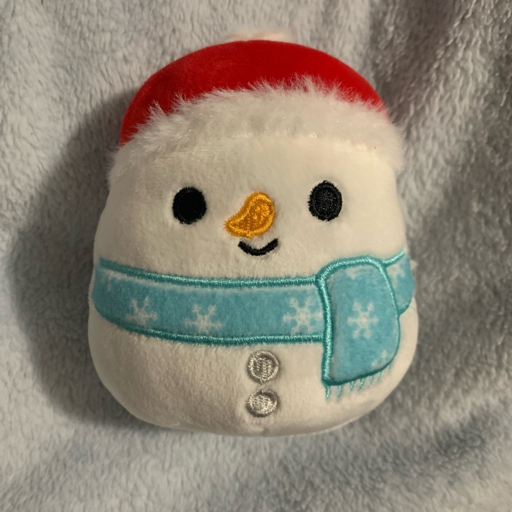 4” Squishmallow holiday edition